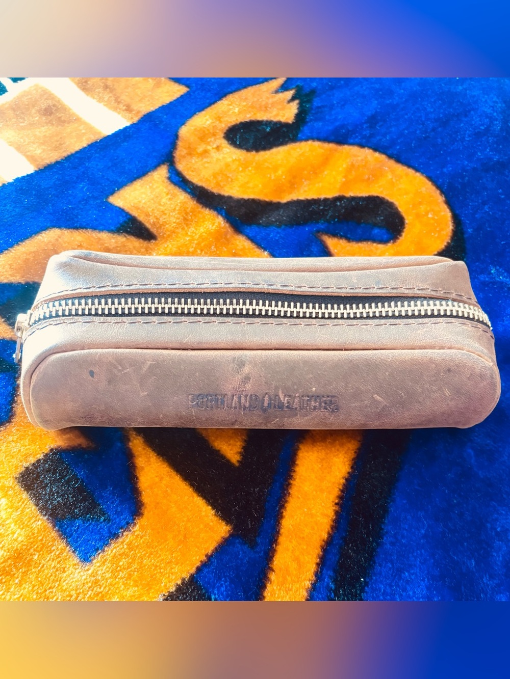 CANYON PORTLAND LEATHERS BALLPARK DISTRESSED LEATHER POUCH